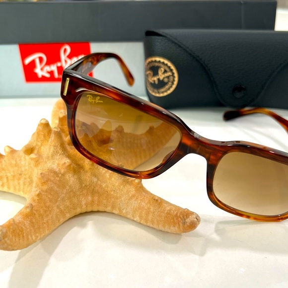 Ray Ban Sunglasses - Picture 3 of 15